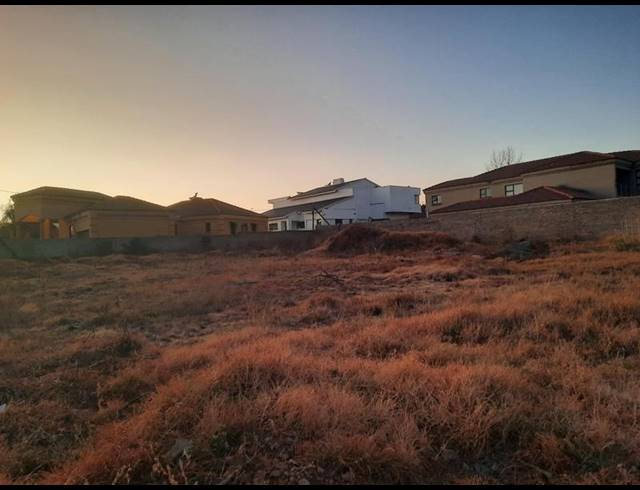 LAND FOR SALE IN VANDERBIJLPARK SE 4